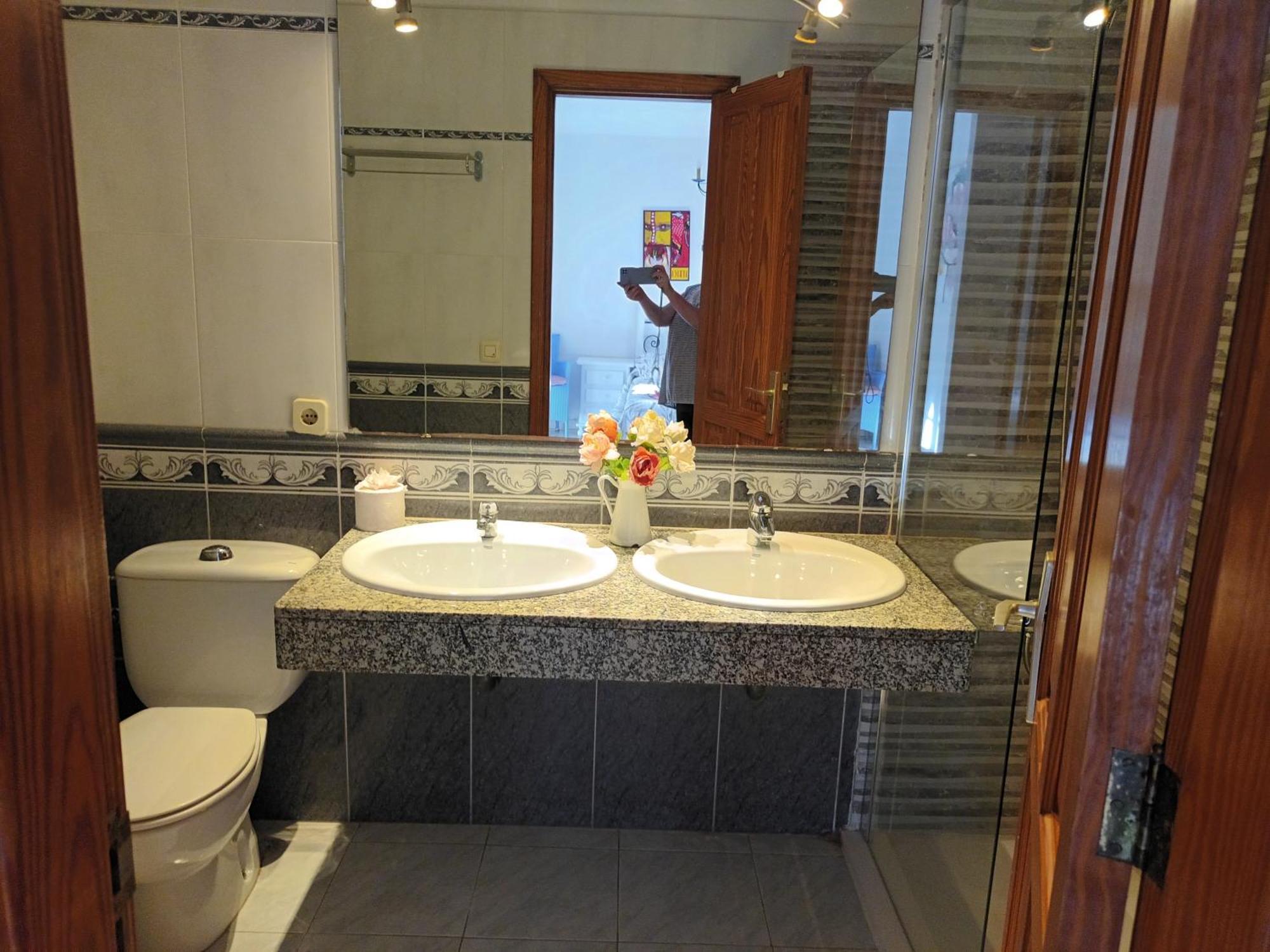 Apartamentos Playa Honda Mácher Rum bild